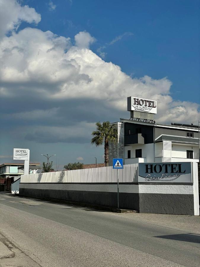 Hotel Cristian جوليانو إن كامبانيا المظهر الخارجي الصورة